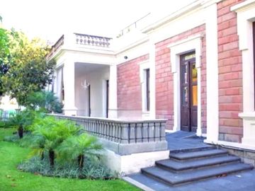Casa en Venta Estilo Frances Col. Americana, Para Hotel, Negocios, Des. Vertical