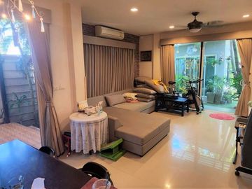 ขายด่วน!!! บ้านเดี่ยว 2 ชั้น หมู่บ้าน ฮาบิเทีย ราชพฤกษ์ หลังมุม พื้นที่ 58.2 ตรว. 3 ห้องนอน 3 ห้องน้ำ ใกล้ตลาด และ แหล่งชุมชน สวยครบพร้อมอยู่