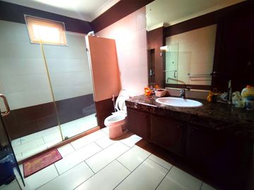 Rumah Mewah PIK (Pantai Indah Kapuk Disewakan
