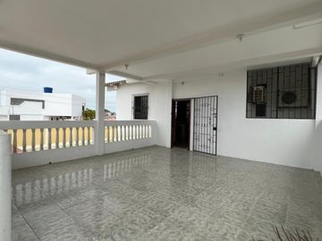 Casa de la playa en venta - vía data villamil