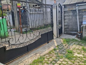 Rumah Siap Huni Area Pancoran Mas 500 Meter Tol Desari