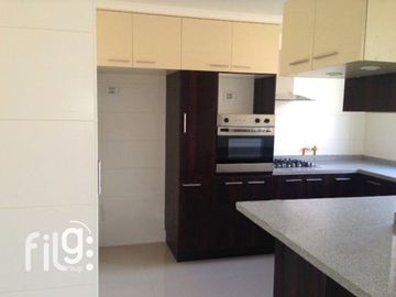 VENDO DEPARTAMENTO ANTOFAGASTA 5 DORM.4 BAÑOS