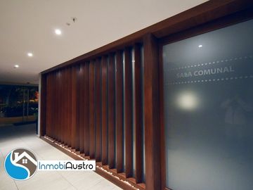 Av. Ordoñez Lasso, Venta de Departamento AMOBLADO
