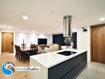 Av. Ordoñez Lasso, Venta de Departamento AMOBLADO