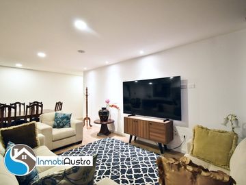 Av. Ordoñez Lasso, Venta de Departamento AMOBLADO