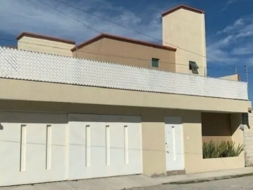 ¡INMEJORABLE OPORTUNIDAD!  HERMOSO INMUEBLE EN EXCELENTES CONDICIONES. ESCRITURAS GRATIS
