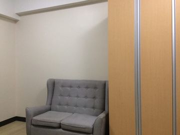 PIO - For Sale: Studio Condo Unit in Paseo Heights, Salcedo, Makati