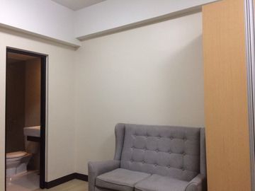 PIO - For Sale: Studio Condo Unit in Paseo Heights, Salcedo, Makati