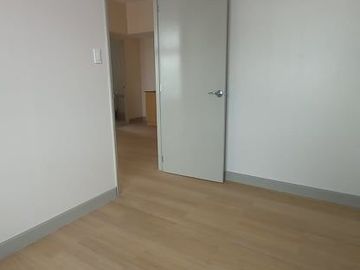 2bedroom condo in manila peninsula agdren near sm manila santa ana manila