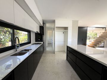 Dueño Directo - Venta Increible Casa a Estrenar en Haras Santa Maria