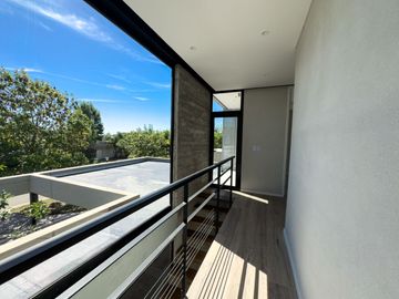 Dueño Directo - Venta Increible Casa a Estrenar en Haras Santa Maria