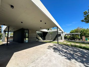 Dueño Directo - Venta Increible Casa a Estrenar en Haras Santa Maria