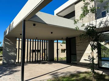 Dueño Directo - Venta Increible Casa a Estrenar en Haras Santa Maria