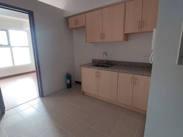 Ready for occupancy RENT TO OWN Condominium in makati RENT to own condominium loft type penthouse unit For Rent to Own Condo Apartment