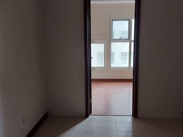 Ready for occupancy RENT TO OWN Condominium in makati RENT to own condominium loft type penthouse unit For Rent to Own Condo Apartment