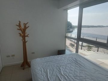Puerto Santana, Vendo Hermoso Dto. con vista al Rio
