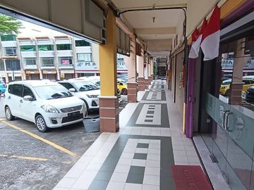 3 HomeStay Shophouse Units still operating in Nagoya Hill for Rent