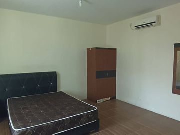 3 HomeStay Shophouse Units still operating in Nagoya Hill for Rent