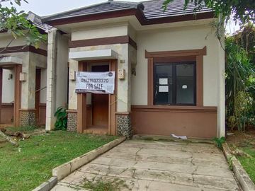 Dijual Rumah Cluster De'Lovina Bali Resort Rawakalong Bogor Murah Bagus Nyaman Siap Huni Selangkah Ke Tangerang Selatan