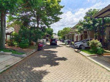 Dijual Rumah Cluster De'Lovina Bali Resort Rawakalong Bogor Murah Bagus Nyaman Siap Huni Selangkah Ke Tangerang Selatan