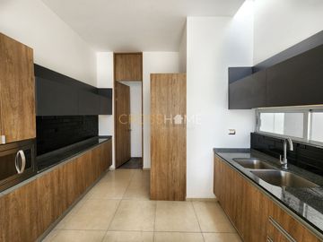 Hermosa y moderna casa estilo industrial a la venta en Lomas de Juriquilla.