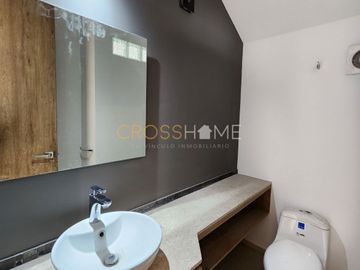 Hermosa y moderna casa estilo industrial a la venta en Lomas de Juriquilla.