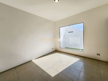 Hermosa y moderna casa estilo industrial a la venta en Lomas de Juriquilla.