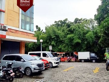 Ruko Hoek! Komplek Ruko Mega Grosir Cempaka Mas, Jakarta Pusat