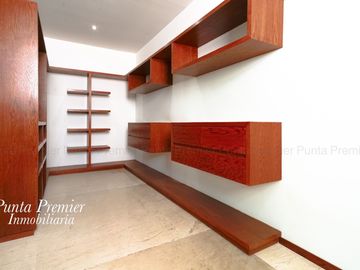 Casa Nueva en venta de Lujo en Puertas Las Lomas Zapopan Zona Andares Puerta de hierro Punta Premier