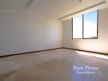 Casa Nueva en venta de Lujo en Puertas Las Lomas Zapopan Zona Andares Puerta de hierro Punta Premier