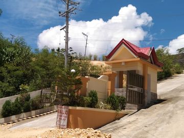 FOR SALE Yuta data-data at Polog Consolacion