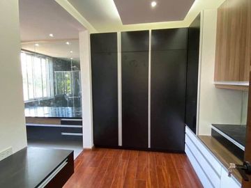 House and Lot Sale at Don Antonio Royale Quezon City