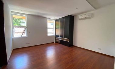 House and Lot Sale at Don Antonio Royale Quezon City