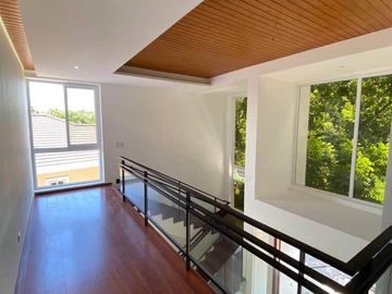 House and Lot Sale at Don Antonio Royale Quezon City