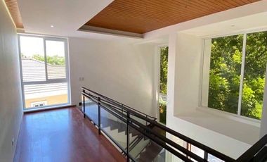 House and Lot Sale at Don Antonio Royale Quezon City