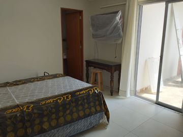 VENTA DE HERMOSO DPTO DUPLEX 190 M², 05 DORM.