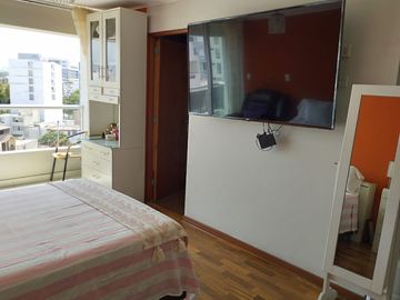 VENTA DE HERMOSO DPTO DUPLEX 190 M², 05 DORM.
