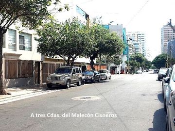 VENDO LINDO PENTHOUSE + TERRAZA EXCELENTE UBICACIÓN A 3 CUADRAS DEL MLC. CISNEROS