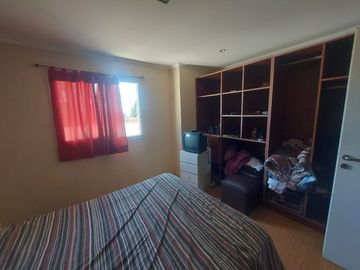 Casa 2 Ambientes Mas Taller en Venta en Barrio General Pueyrredon
