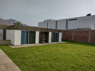 ¡Oportunidad Única! Venta de Casa en Las Lagunas de La Molina