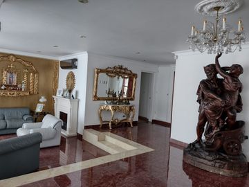 ¡Oportunidad Única! Venta de Casa en Las Lagunas de La Molina