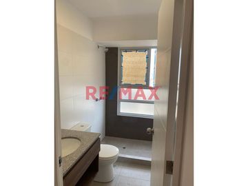 Venta de Amplio Duplex Vista A La Ciudad