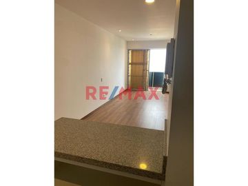 Venta de Amplio Duplex Vista A La Ciudad