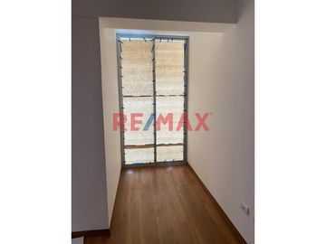 Venta de Amplio Duplex Vista A La Ciudad