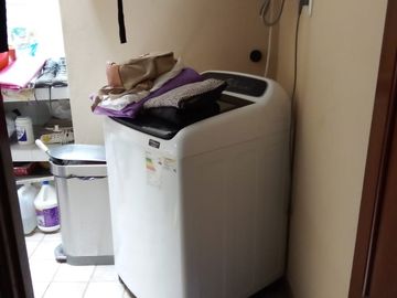 DEPARTAMENTO  PRIMER PISO , EXCELENTE DISTRIBUCION,REMODELADO,PRADERAS DE LA MOLINA