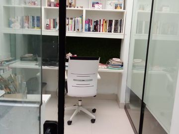 DEPARTAMENTO  PRIMER PISO , EXCELENTE DISTRIBUCION,REMODELADO,PRADERAS DE LA MOLINA