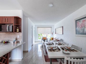Casa en Venta con alberca, Alberca a 15 minutos de Cuernavaca en Emiliano Zapata