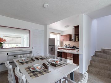 Casa en Venta con alberca, Alberca a 15 minutos de Cuernavaca en Emiliano Zapata