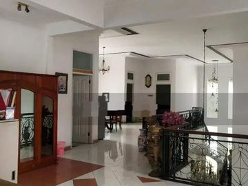 Rumah Manyar Kertoadi Mulyorejo Surabaya