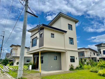 House and Lot For Sale in Alaminos Laguna COMPLETE TURNOVER UNIT
